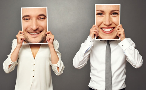 洗牙能解决牙齿发黄的问题吗